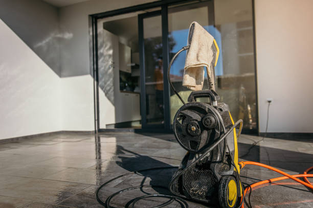 Best Driveway Pressure Washing  in Cortland, OH